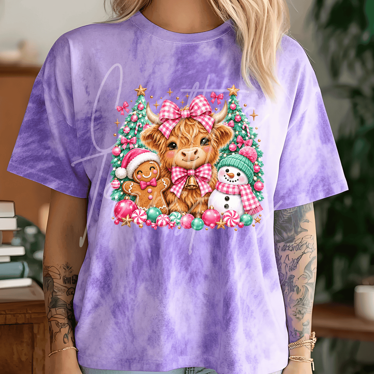 Christmas Highland Cow DTF Transfer – Pink Gingham Holiday Shirt Design – Cute Christmas DTF
