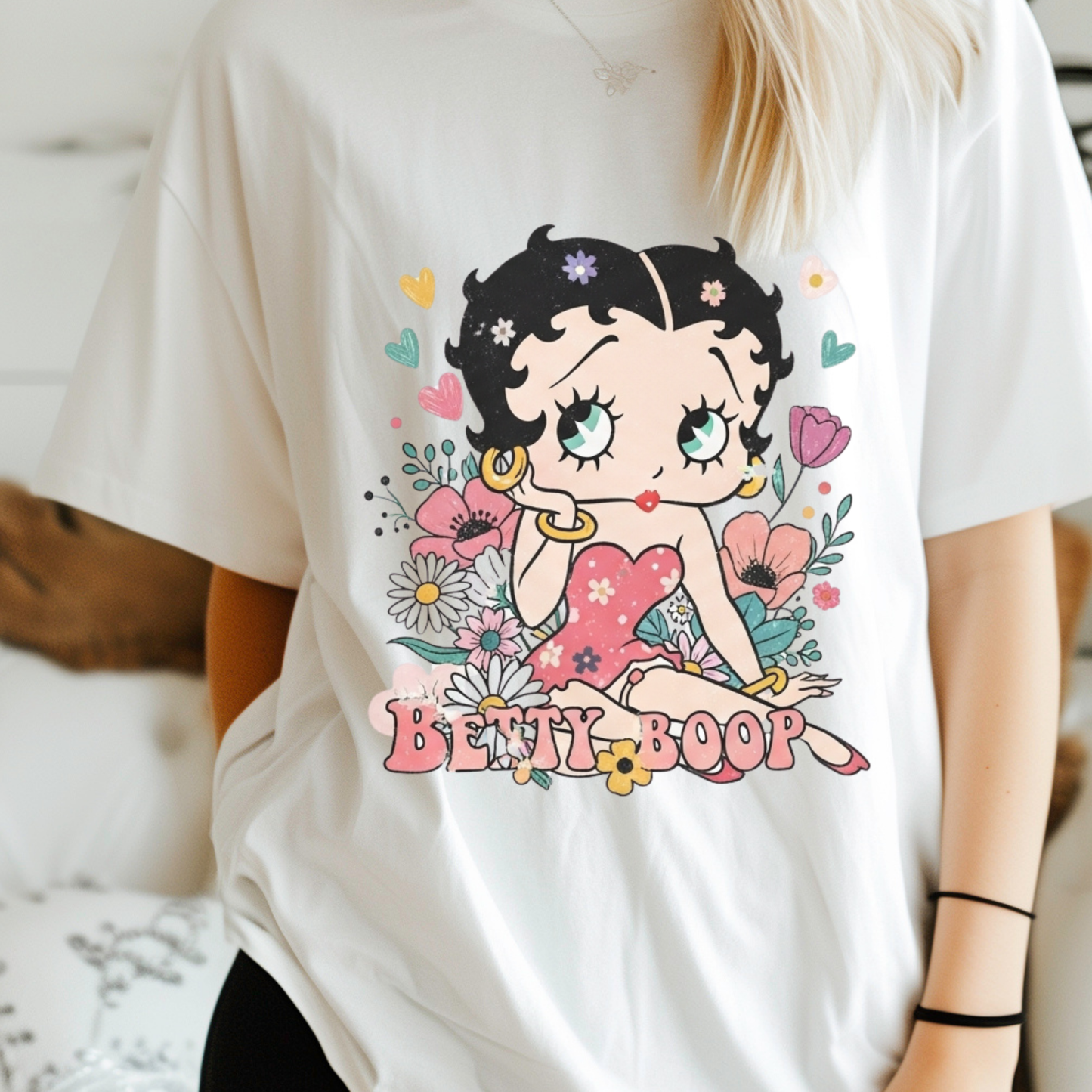 Betty Boop Floral - Distressed