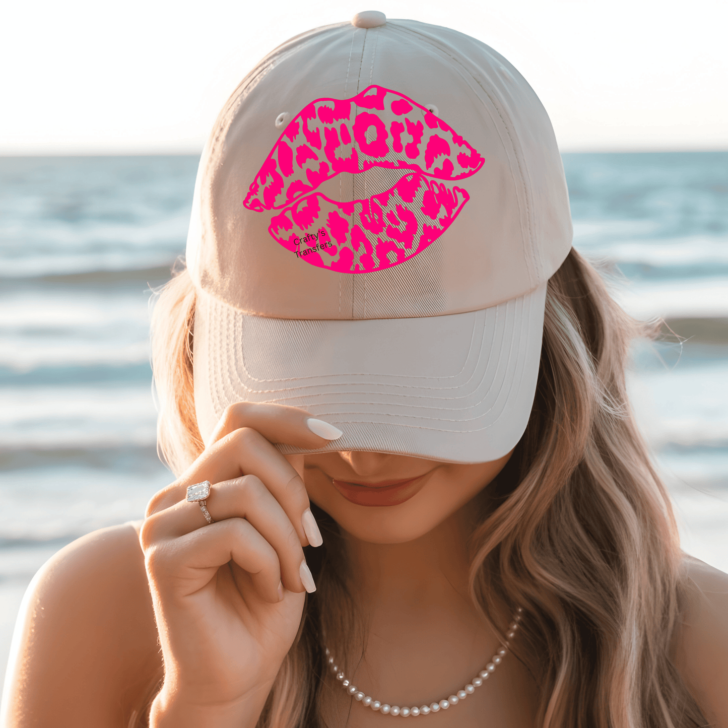 Red Leopard Lips DTF Transfer – Hot Pink Cheetah Print Kiss Graphic – Bold Western Boutique Shirt Transfer – Trendy Lips Design