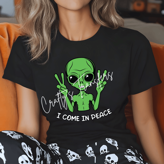 Alien | I Come In Peach | Green Alien