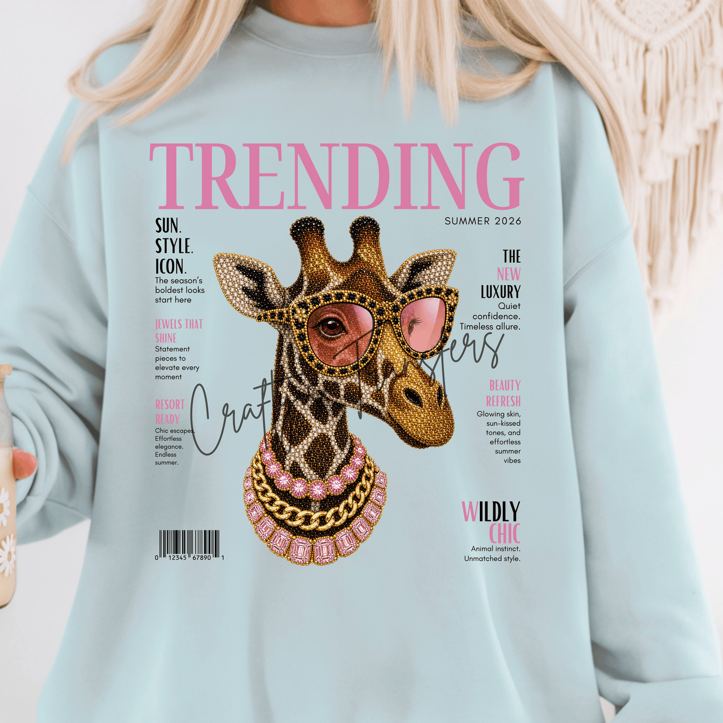 Trending Magazine Giraffe