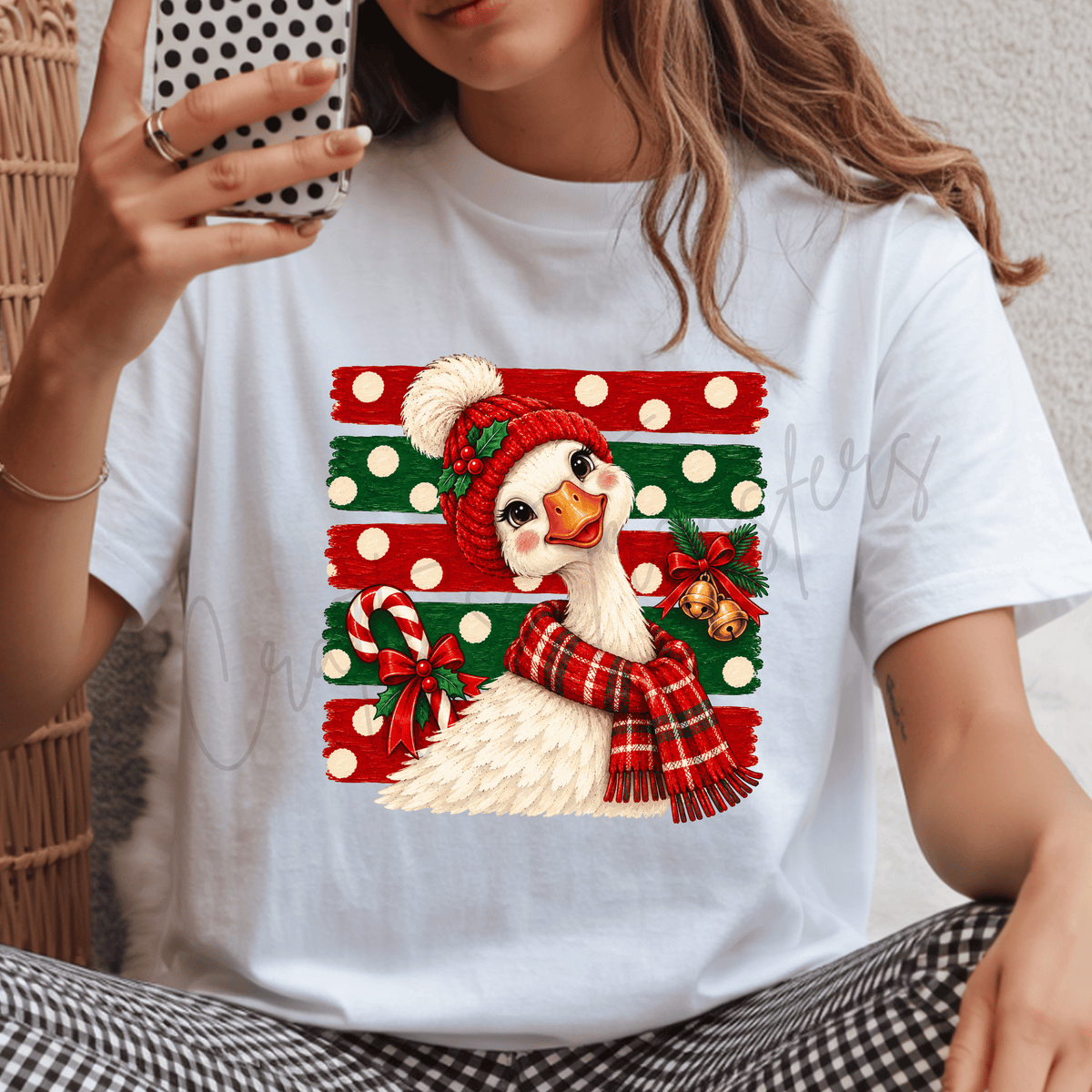 Cute Christmas Goose DTF Transfer – Candy Cane Plaid Scarf Holiday Graphic