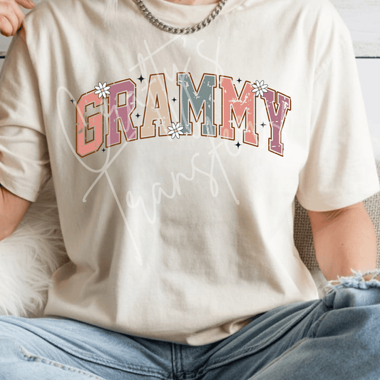 Grammy DTF Transfer – Grandma Nickname Shirt Design – Retro Floral Grammy DTF